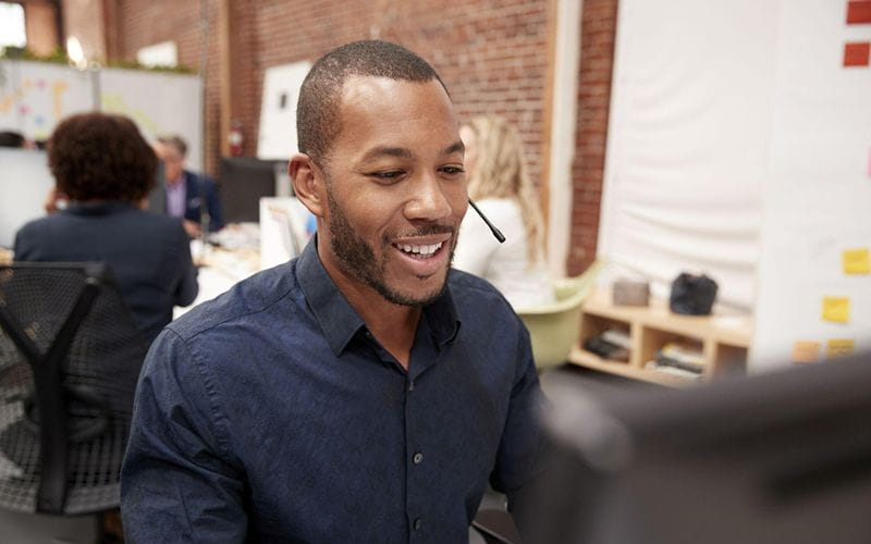 voip-service-providers-headset-communication (1)