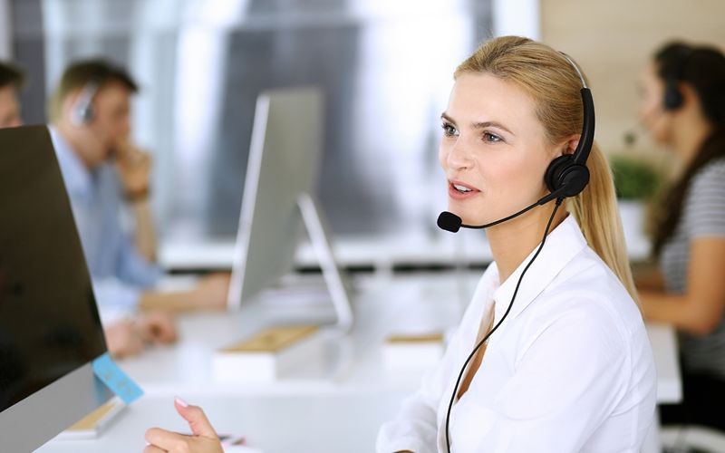 call-centre-numbers-marked-as-spam-in-south-africa-lady-calling (1)