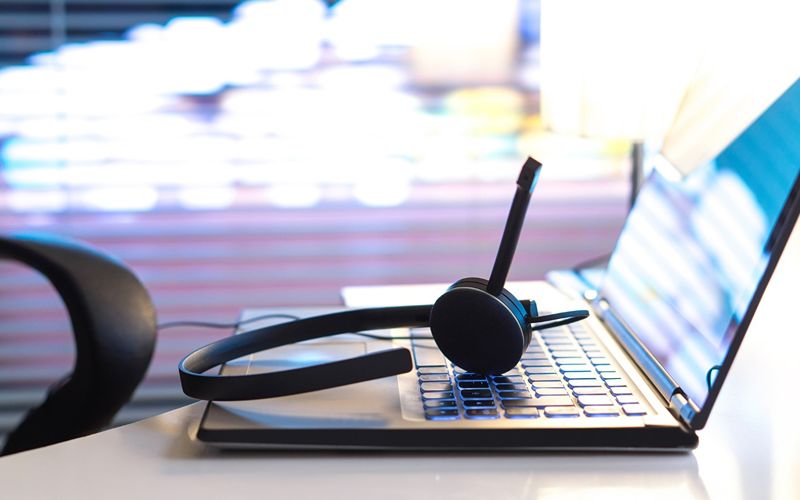 voip-providers-south-africa-laptop-and-headset (1)
